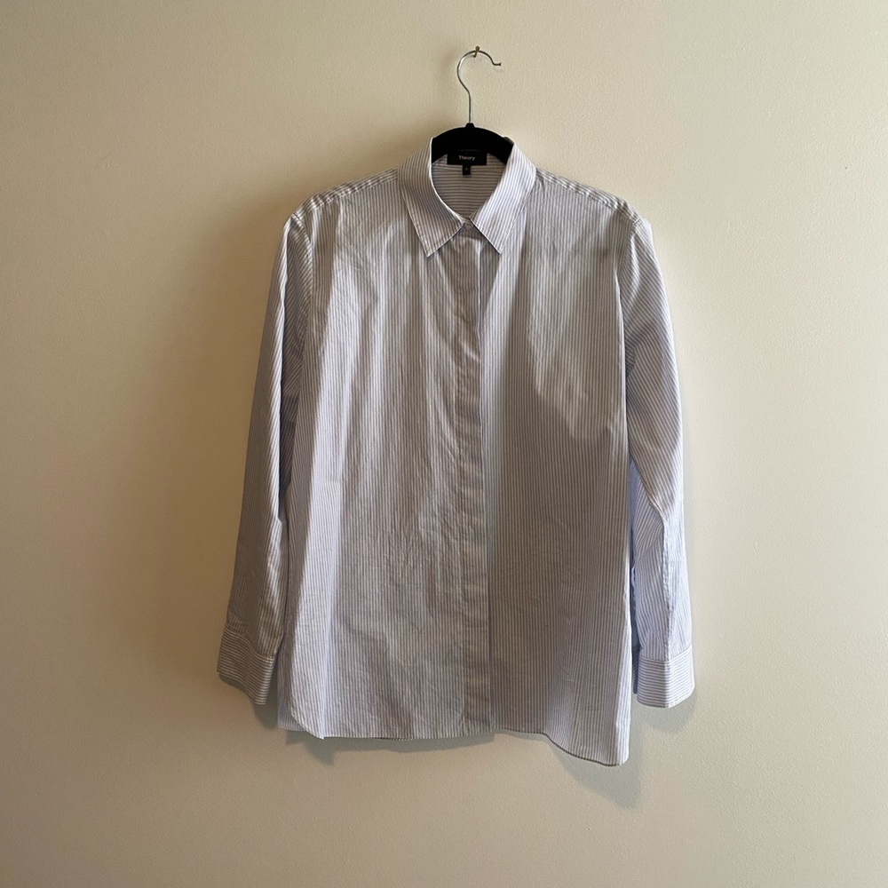 Theory Button Down Blouse, blue and white - size M